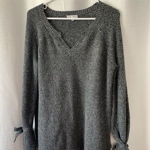 Grey sweater